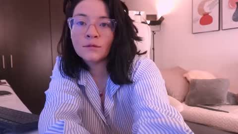 Snapshot of anah_ chatting on November 2025 12:09:02 AM IG Soyanah online show from November 2025 12:09:02 AM