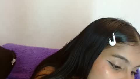 Snapshot of anahi__s chatting on October 2025 09:00:02 PM ANAH online show from October 2025 09:00:02 PM