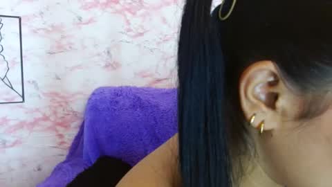 Snapshot of anahi__s chatting on November 2025 07:04:02 PM ANAH online show from November 2025 07:04:02 PM