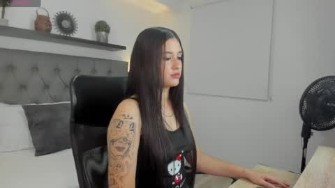 A N A H I online show from May 2026 07:21:01 PM