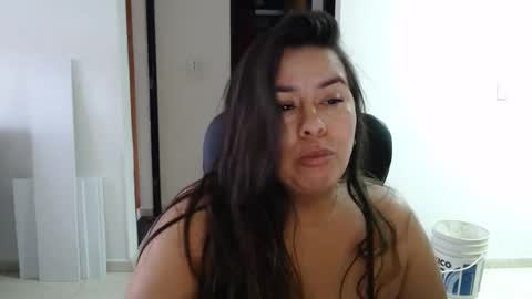 Snapshot of anaids_dam chatting on October 2025 12:26:01 PM anaids online show from October 2025 12:26:01 PM