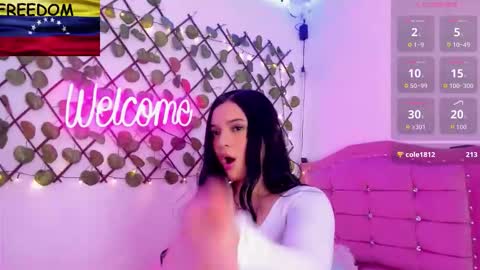 Anais online show from October 2025 10:59:02 PM