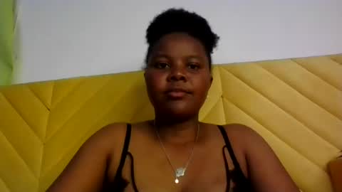 anaissa23 online show from July 2026 12:22:01 PM