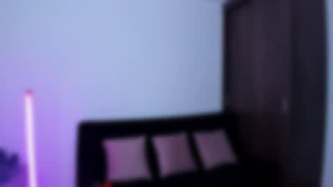      help me to get 100 thumps up  online show from January 2025 01:58:01 AM