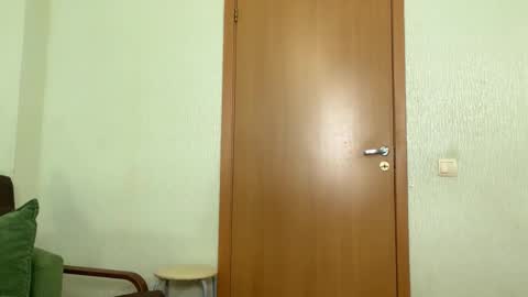 Snapshot of anal_pervert_pov_couple chatting on September 2025 04:06:02 AM Tiffany and Roger online show from September 2025 04:06:02 AM