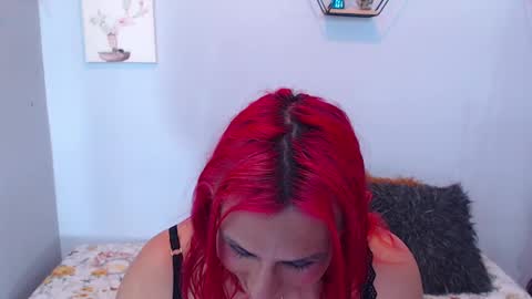 Analia online show from February 2025 04:20:02 PM