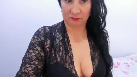 Snapshot of anamaria288 chatting on December 2024 04:34:02 AM anamaria288 online show from December 2024 04:34:02 AM