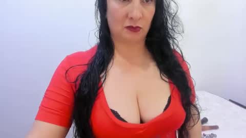 Snapshot of anamaria288 chatting on December 2024 12:03:02 AM anamaria288 online show from December 2024 12:03:02 AM