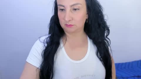 Snapshot of anamaria288 chatting on March 2025 03:02:02 AM anamaria288 online show from March 2025 03:02:02 AM