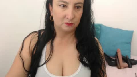 Snapshot of anamaria288 chatting on September 2025 12:19:01 PM anamaria288 online show from September 2025 12:19:01 PM