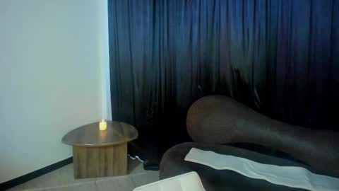 Snapshot of anamarieh chatting on November 2025 06:28:01 PM Ann online show from November 2025 06:28:01 PM