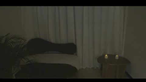 Ann online show from April 2026 06:42:01 PM