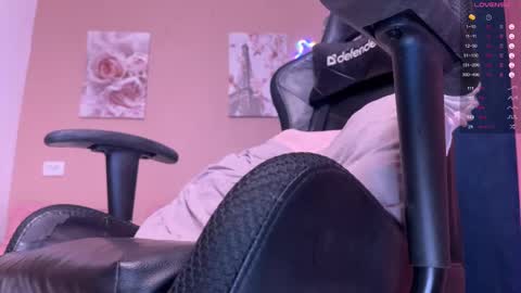 Ananasteisha online show from March 2025 06:33:01 PM