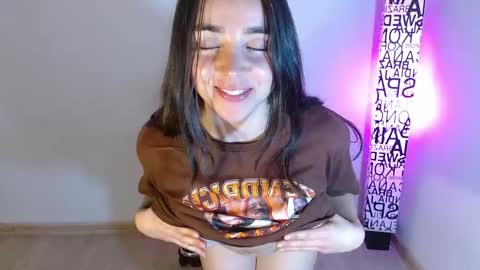 ana 3 online show from November 2025 01:49:01 AM