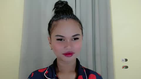 Snapshot of anaruru_ chatting on February 2025 04:42:02 PM ANA online show from February 2025 04:42:02 PM