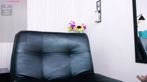 Snapshot of anastaciia1 chatting on January 2025 07:52:01 PM maria online show from January 2025 07:52:01 PM