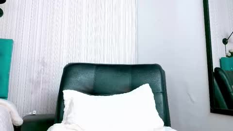 Snapshot of anastasia_fir chatting on January 2026 06:46:02 PM anastasia_fir online show from January 2026 06:46:02 PM