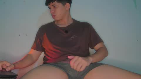 Andres online show from May 2026 04:52:02 AM