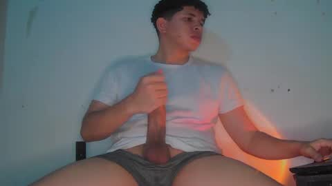 Snapshot of ancoder2912 chatting on July 2026 04:30:01 AM Andres online show from July 2026 04:30:01 AM