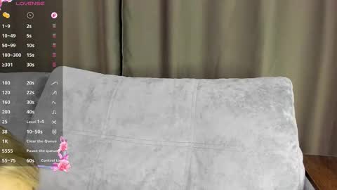 Snapshot of and1sa chatting on October 2025 08:42:02 PM Andisa online show from October 2025 08:42:02 PM