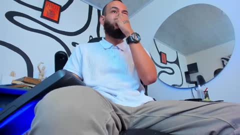 Snapshot of anders_x chatting on November 2025 10:56:01 PM Andrs - online show from November 2025 10:56:01 PM