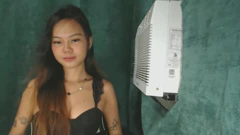 andiaprecious_ online show from March 2026 05:02:02 AM