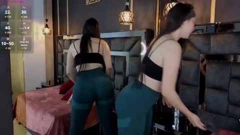 Snapshot of andiejones chatting on November 2025 12:49:02 PM andiejones online show from November 2025 12:49:02 PM