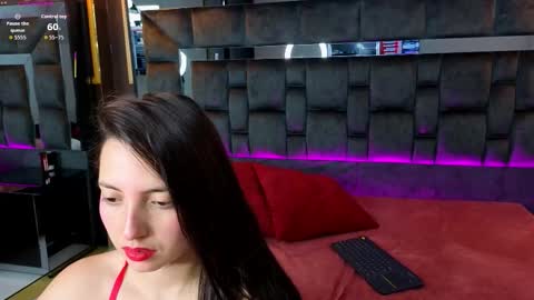 Snapshot of andiejones chatting on November 2025 01:24:02 PM andiejones online show from November 2025 01:24:02 PM