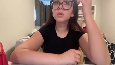anditspinkxo online show from June 2026 05:15:02 PM