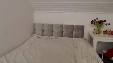 Andorphin online show from February 2026 10:38:01 PM