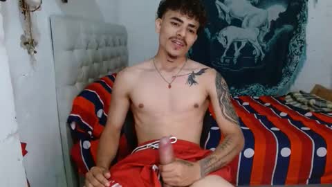 andr_093 online show from April 2026 01:01:01 AM