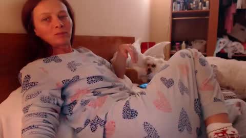 Snapshot of andrasweetie chatting on March 2025 09:40:02 PM Andra online show from March 2025 09:40:02 PM