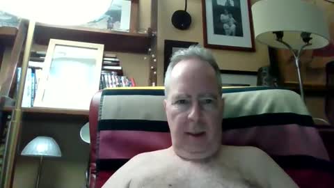 andre6045 online show from April 2026 07:09:02 PM