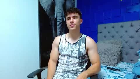 Snapshot of andre_parker chatting on March 2025 11:12:01 PM Andre Parker online show from March 2025 11:12:01 PM