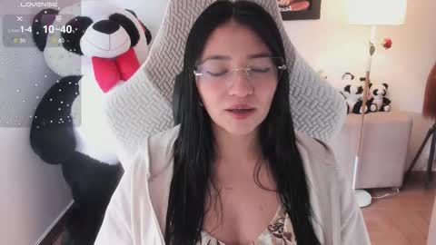 Snapshot of andrea_bonnie chatting on January 2026 02:55:02 PM andrea_bonnie online show from January 2026 02:55:02 PM