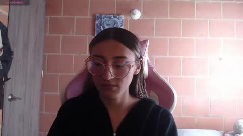 Andrea  online show from February 2026 03:19:02 PM