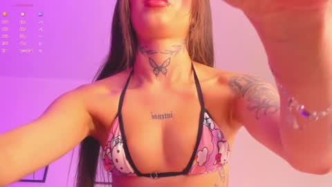 Snapshot of andrea_flow chatting on February 2025 02:22:02 PM Andrea online show from February 2025 02:22:02 PM