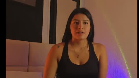 Snapshot of andrea_gomes_ chatting on January 2025 04:15:01 AM andrea online show from January 2025 04:15:01 AM