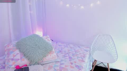 Snapshot of andrea_osorio_ chatting on December 2025 11:36:02 AM Andrea online show from December 2025 11:36:02 AM