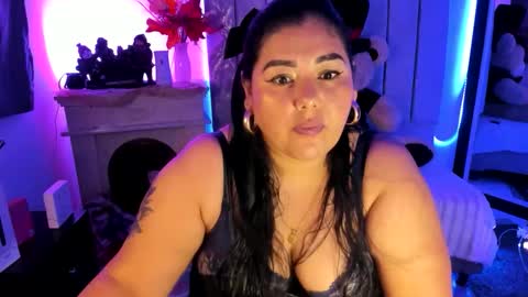 Snapshot of andreaakinky chatting on December 2025 08:19:02 AM andreaakinky online show from December 2025 08:19:02 AM