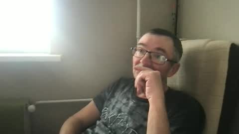 andreass60 online show from November 2025 09:08:02 AM