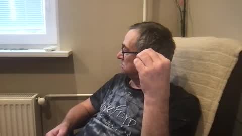 Snapshot of andreass60 chatting on December 2025 08:10:01 AM andreass60 online show from December 2025 08:10:01 AM