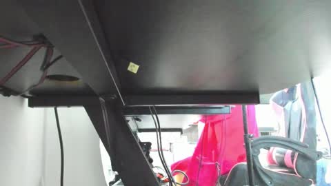 andrees_s online show from November 2025 06:51:02 PM