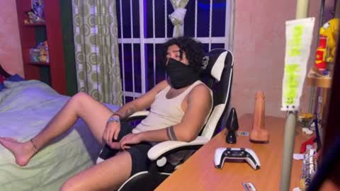 Andre Labuda online show from October 2025 03:48:02 AM