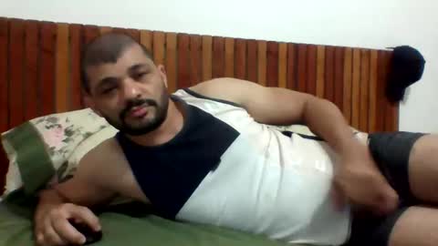 Snapshot of andreloko123 chatting on September 2025 02:05:01 AM andreloko123 online show from September 2025 02:05:01 AM