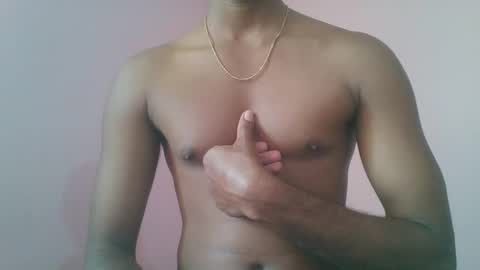 andres01_ online show from November 2025 10:25:02 AM