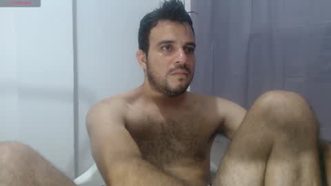 Snapshot of andres_blanco_ chatting on November 2025 06:57:02 AM i am Andres online show from November 2025 06:57:02 AM