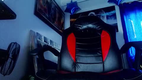 Andrs   o online show from October 2025 01:01:02 PM