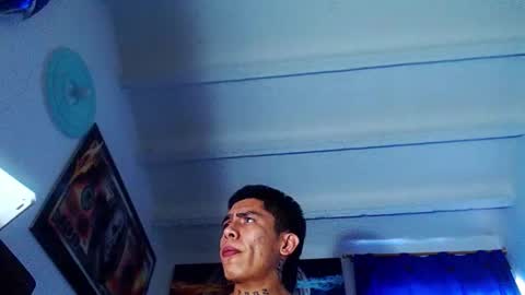 Andrs   o online show from January 2026 01:04:01 PM