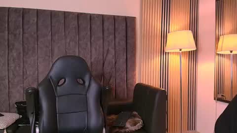 andres_stud online show from July 2026 04:04:01 AM
